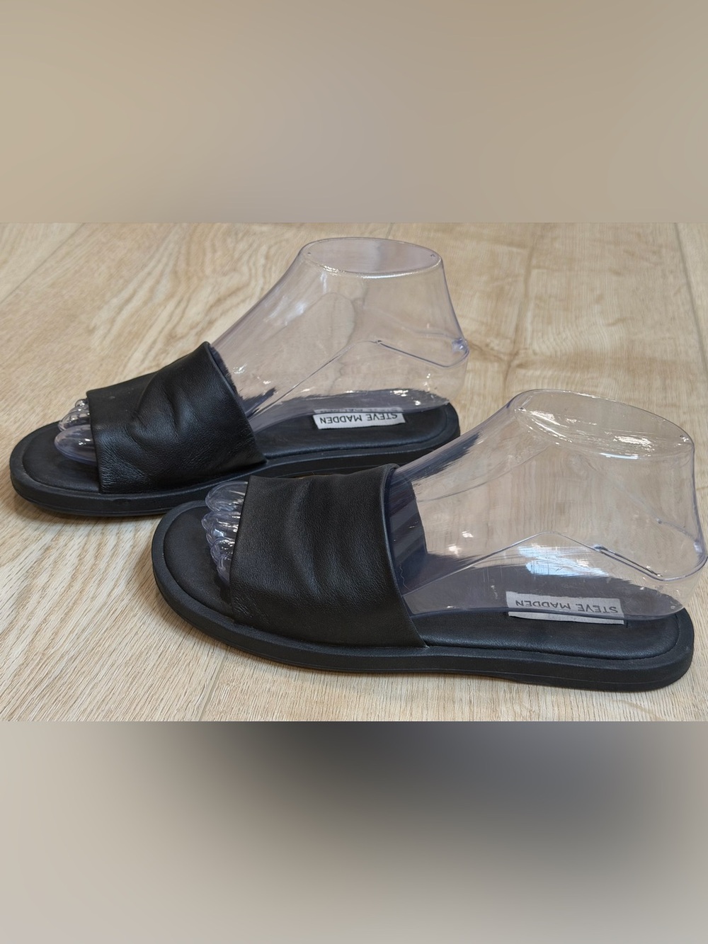 Steve Madden Kaya Black Leather Slide Sandals Women’s 6.5 Flat Minimalist